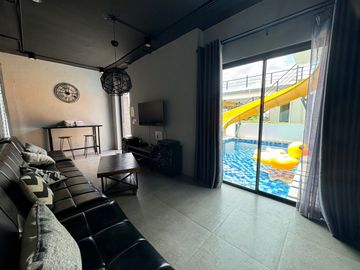 Sale poolvilla huahin