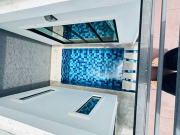 sale pool villa huahin