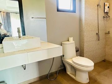sale pool villa huahin