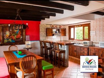 Venta de hermosa Casa Campestre cerca al Lago Calima Darien
