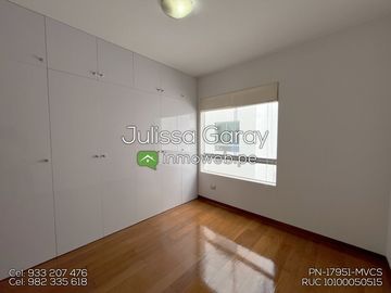 Bello departamento 5to piso vista externa, 3 dorm, 2 estacionamientos y 2 depósitos en Miraflores