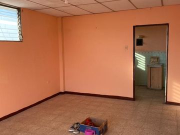 SE VENDE ESPECTACULAR EDIFICIO ESQUINERO