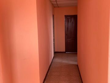 SE VENDE ESPECTACULAR EDIFICIO ESQUINERO