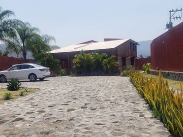 Vendo linda casa a 10 minutos del centro de Malinalco