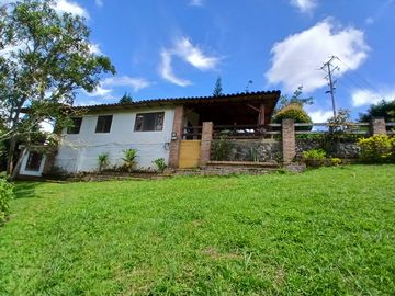 CASA EN VENTA EL CARMEN