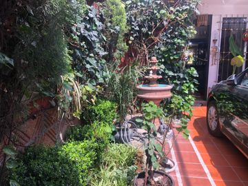CASA AMPLIADA EN VENTA DENTRO DE FRACC EN SAN MIGUEL CHAPULTEPEC