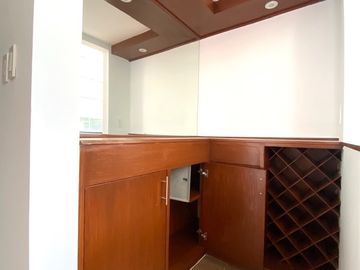SUPER DEPARTAMENTO DE 2 PISOS CON 3 RECAMARAS EN JARDINES DE LA MONTAÑA