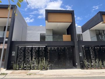 VENTA CASA EN CERRITOS PARA ESTRENAR