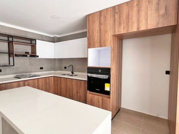VENTA CASA EN CERRITOS PARA ESTRENAR