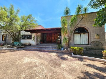 HACIENDA YEXTHÓ! CASA CAMPESTRE A 30 MINUTOS DE TEQUISQUIAPAN!