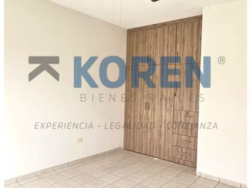 CASA EN VENTA EN LAS PLAZAS IRAPUATO
