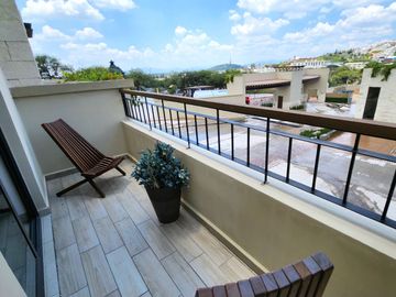 CASA SHARLENE EN CORREGIDORA