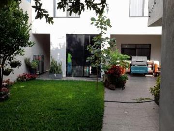 Venta Casa en Mariano Matamoros, Barrio de Santiago Muy Amplia!