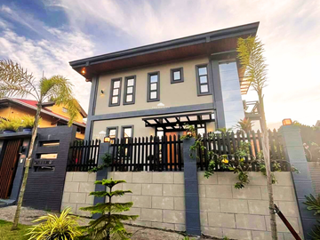 Tagaytay Country Home Fully Furnished 3 Bedroom House For Sale in Tagaytay City