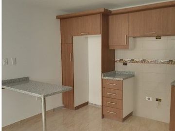 SE VENDE LINDA CASA DE ESTRENO SECTOR JATUMPUNGO, SANGOLQUI - VALLE DE LOS CHILLOS
