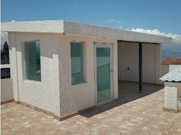 SE VENDE LINDA CASA DE ESTRENO SECTOR JATUMPUNGO, SANGOLQUI - VALLE DE LOS CHILLOS