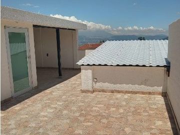 SE VENDE LINDA CASA DE ESTRENO SECTOR JATUMPUNGO, SANGOLQUI - VALLE DE LOS CHILLOS