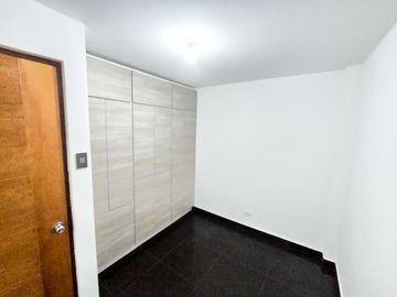 😱OCASION VENDO DEPARTAMENTO  AMPLIO EN SEGUNDO  PISO😱😱