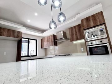 Casa Inteligente en venta en Coto de Valle Imperial Zapopan