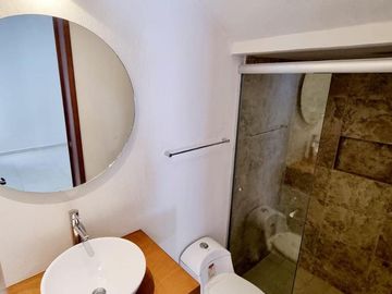 Casa Inteligente en venta en Coto de Valle Imperial Zapopan