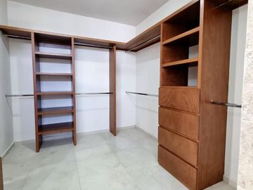 Casa Inteligente en venta en Coto de Valle Imperial Zapopan