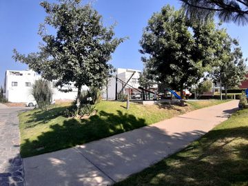 Casa Inteligente en venta en Coto de Valle Imperial Zapopan