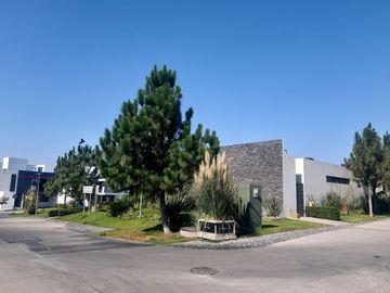 Casa Inteligente en venta en Coto de Valle Imperial Zapopan