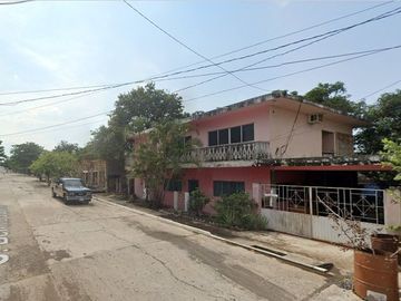CASA EN VENTA   ** NO SE ACEPTA NINGUN TIPO DE CREDITOS **   FRACC. CENTRO ,  LA ANTIGUA, VERACRUZ.  -CAMT