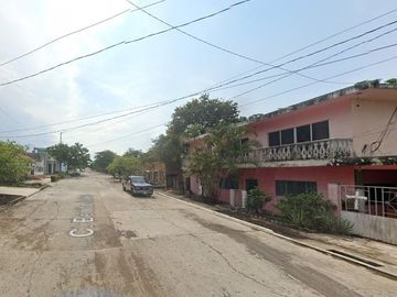 CASA EN VENTA   ** NO SE ACEPTA NINGUN TIPO DE CREDITOS **   FRACC. CENTRO ,  LA ANTIGUA, VERACRUZ.  -CAMT