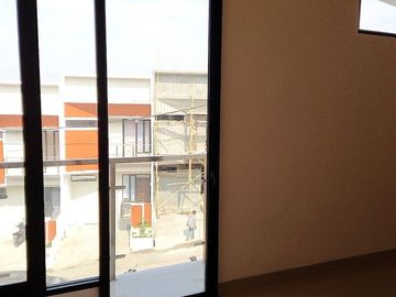 Dijual Rumah Baru Minimalis 2 Lantai DP Allin 15 Juta Angsuran KPR 3,3 Juta Di Jatihandap Kota Bandung Dekat Cicaheum, Antapani, Arcamanik, Surapati C