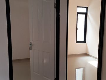 Dijual Rumah Baru Minimalis 2 Lantai DP Allin 15 Juta Angsuran KPR 3,3 Juta Di Jatihandap Kota Bandung Dekat Cicaheum, Antapani, Arcamanik, Surapati C