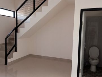 Dijual Rumah Baru Minimalis 2 Lantai DP Allin 15 Juta Angsuran KPR 3,3 Juta Di Jatihandap Kota Bandung Dekat Cicaheum, Antapani, Arcamanik, Surapati C