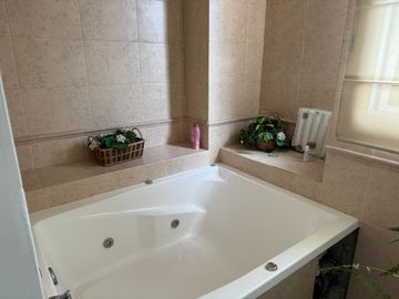Departamento en venta, en Lomas Country, Club de Golf, Huixquilucan, Estado de México