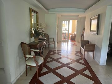 Departamento en venta, en Lomas Country, Club de Golf, Huixquilucan, Estado de México