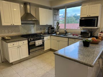 Departamento en venta, en Lomas Country, Club de Golf, Huixquilucan, Estado de México