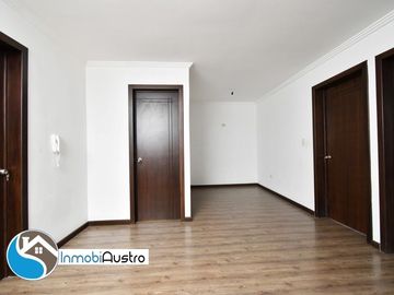 Max Uhle, Venta de Casa 04 Dormitorios