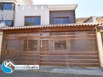 Max Uhle, Venta de Casa 04 Dormitorios