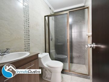 Max Uhle, Venta de Casa 04 Dormitorios