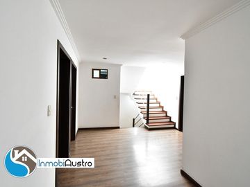 Max Uhle, Venta de Casa 04 Dormitorios