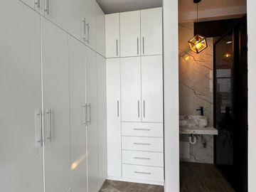 LINDA CASA DE ESTRENO EN VENTA EN URB.ALAMEDA COUNTRY CLUB CASTILLA