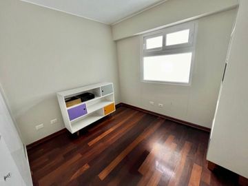 Duplex En Venta Miraflores Us$ 220,000, Calle Ramon Zavala cdra 3