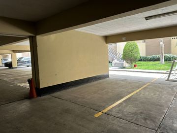 Oportunidad de venta de departamento en condominio Las Colinas del Prado, Urb Los Alamos