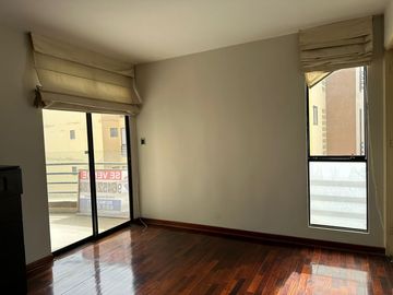 Oportunidad de venta de departamento en condominio Las Colinas del Prado, Urb Los Alamos