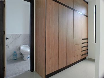 VENTA DE CASA EN LA URBANIZACION NUEVO PORTON