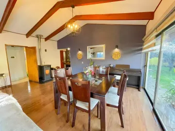Linda Casa Con Piscina