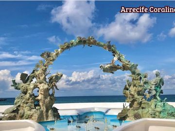 Condo con Balcon, infinity pool y Jacuzzi con vista al mar en venta,  zona centro, en Cozumel, Quintana Roo.