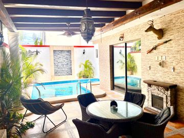 Espectacular Casa en Venta en Cancún, SM 11