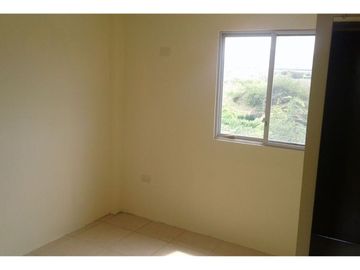 Venta de casa en Samborondon, La Gran Vittoria ( Via salitre)