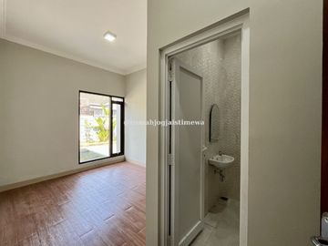 Rumah Dalam Perumahan di JL Magelang Km 7 Dekat JCM