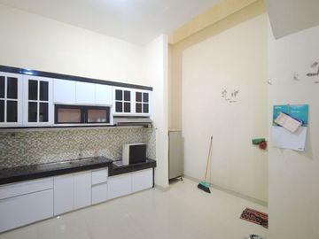 Dijual Rumah Siap Huni Komplek Elegance Townhouse di Medan Timur, Medan, Sumatera Utara